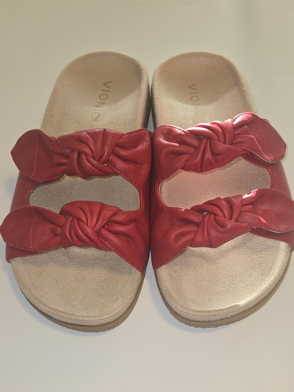 Vionic Women Red Knotted Double-Strap Slide Sandals.